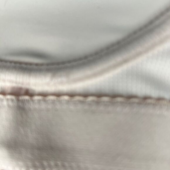 NEW 46DD Bra    - Picture 4 of 8